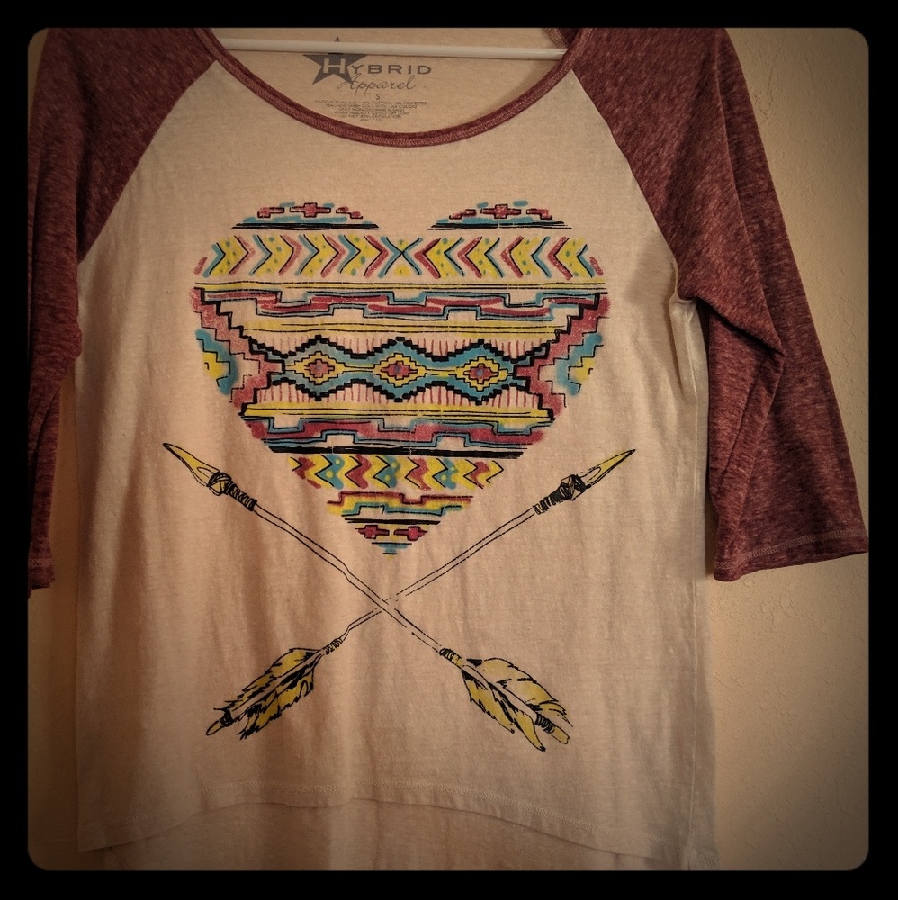 Super comfy baseball tee